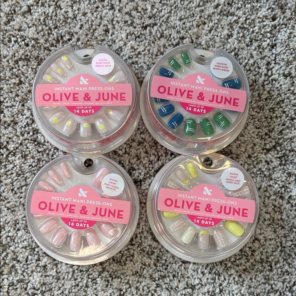 Olive & June Instant Mani Press-On (4 sets)